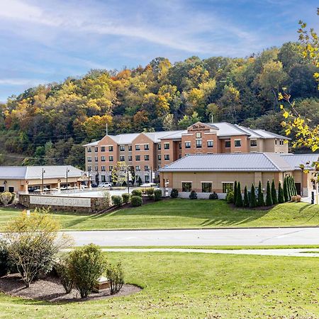 Best Western Plus Franciscan Square Inn & Suites Steubenville Luaran gambar