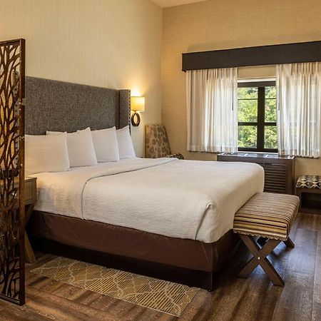 Best Western Plus Franciscan Square Inn & Suites Steubenville Luaran gambar