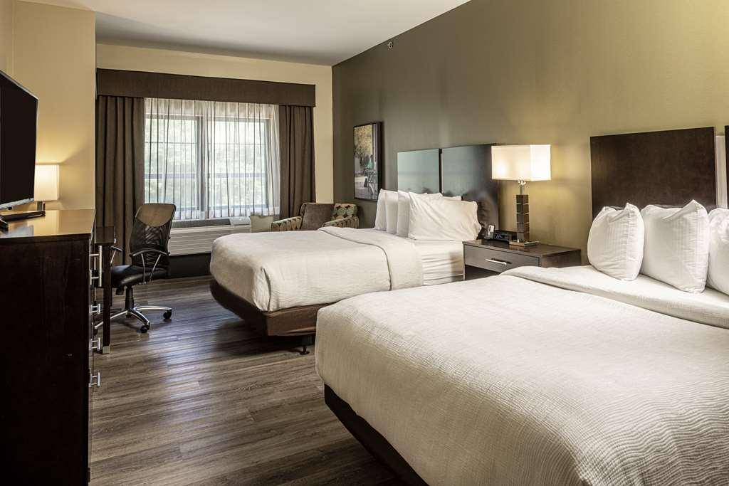 Best Western Plus Franciscan Square Inn & Suites Steubenville Bilik gambar
