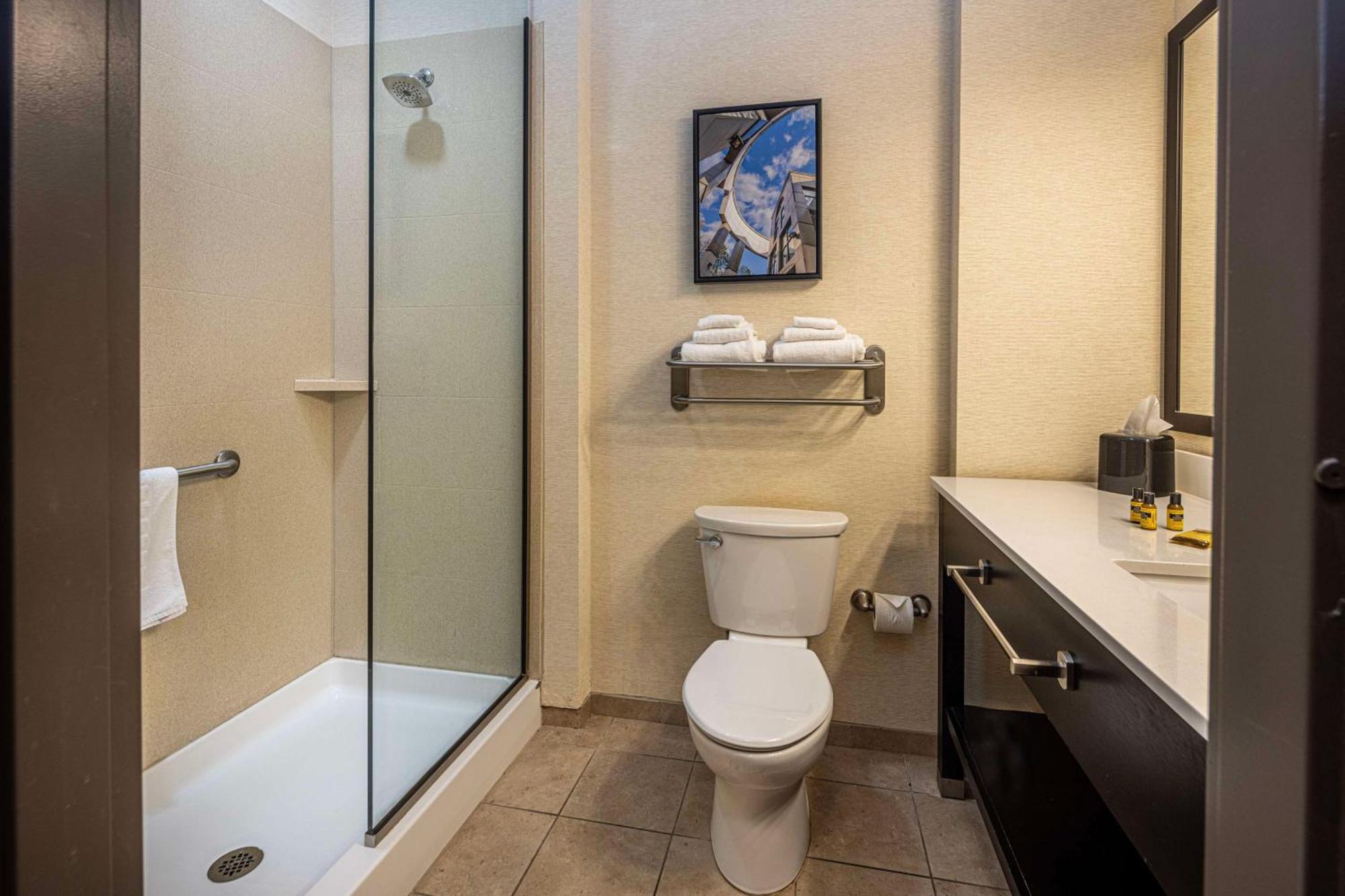 Best Western Plus Franciscan Square Inn & Suites Steubenville Luaran gambar