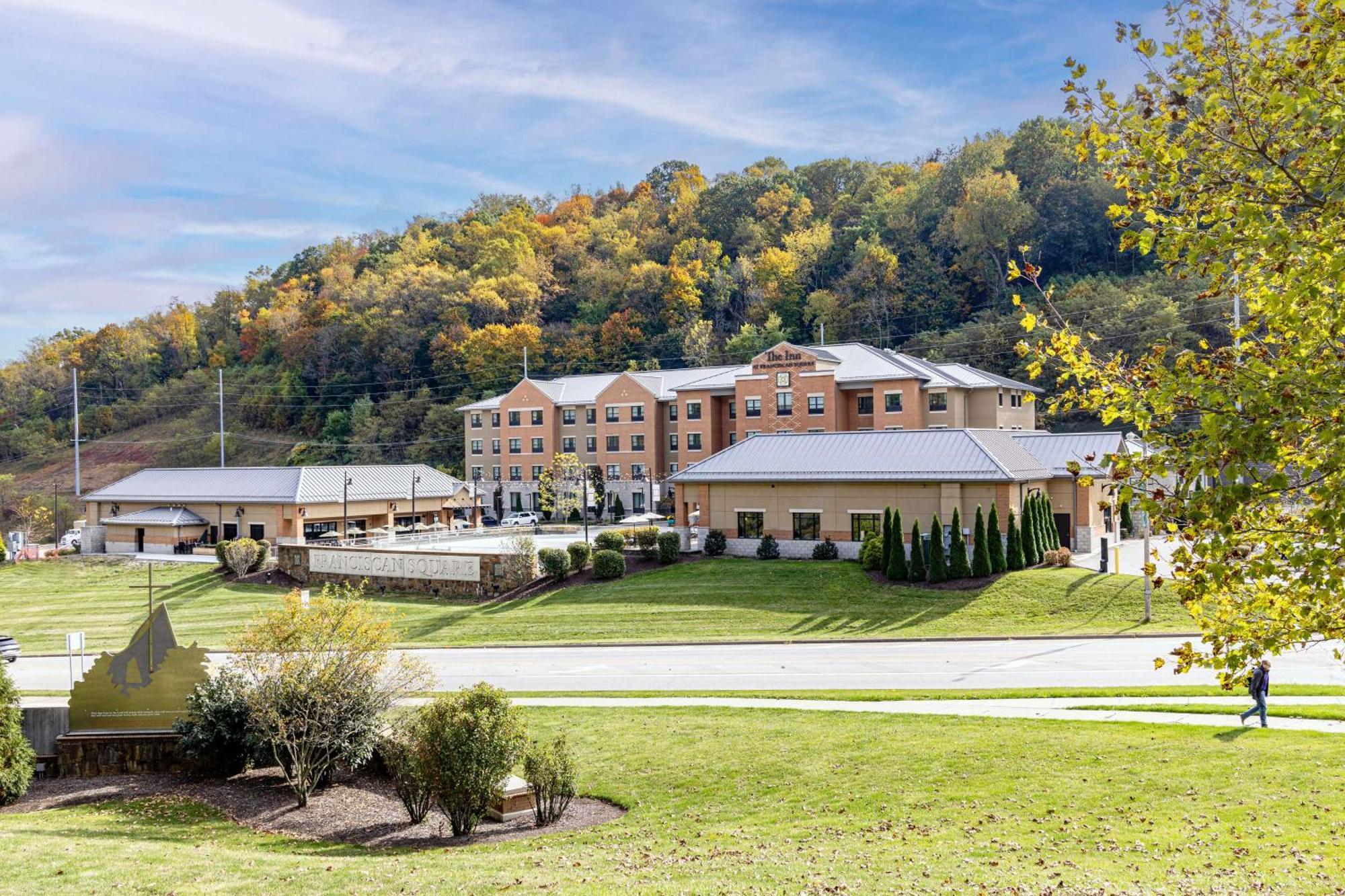 Best Western Plus Franciscan Square Inn & Suites Steubenville Luaran gambar