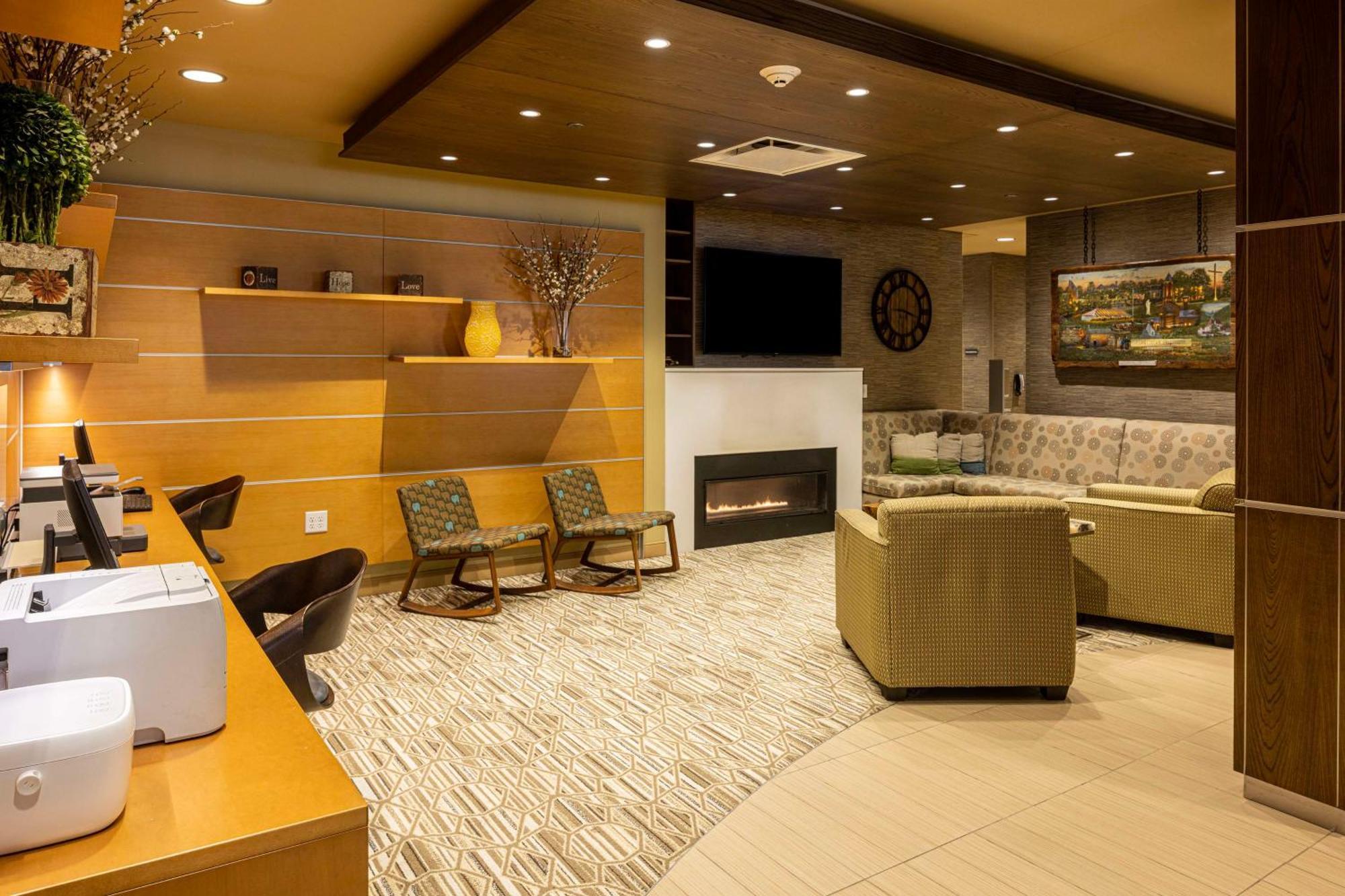 Best Western Plus Franciscan Square Inn & Suites Steubenville Luaran gambar